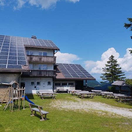 Planinski Dom Vrhe Hotel Trbovlje Bagian luar foto